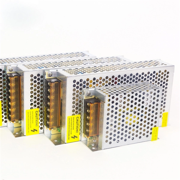Switch optical attenuation alarm