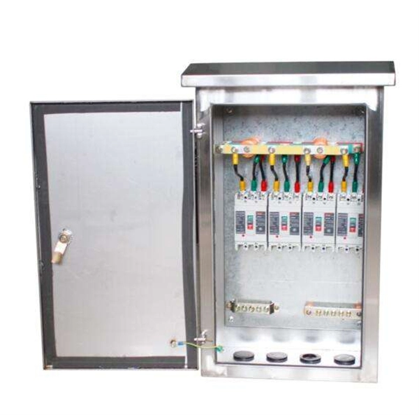 Distribution box with power supply